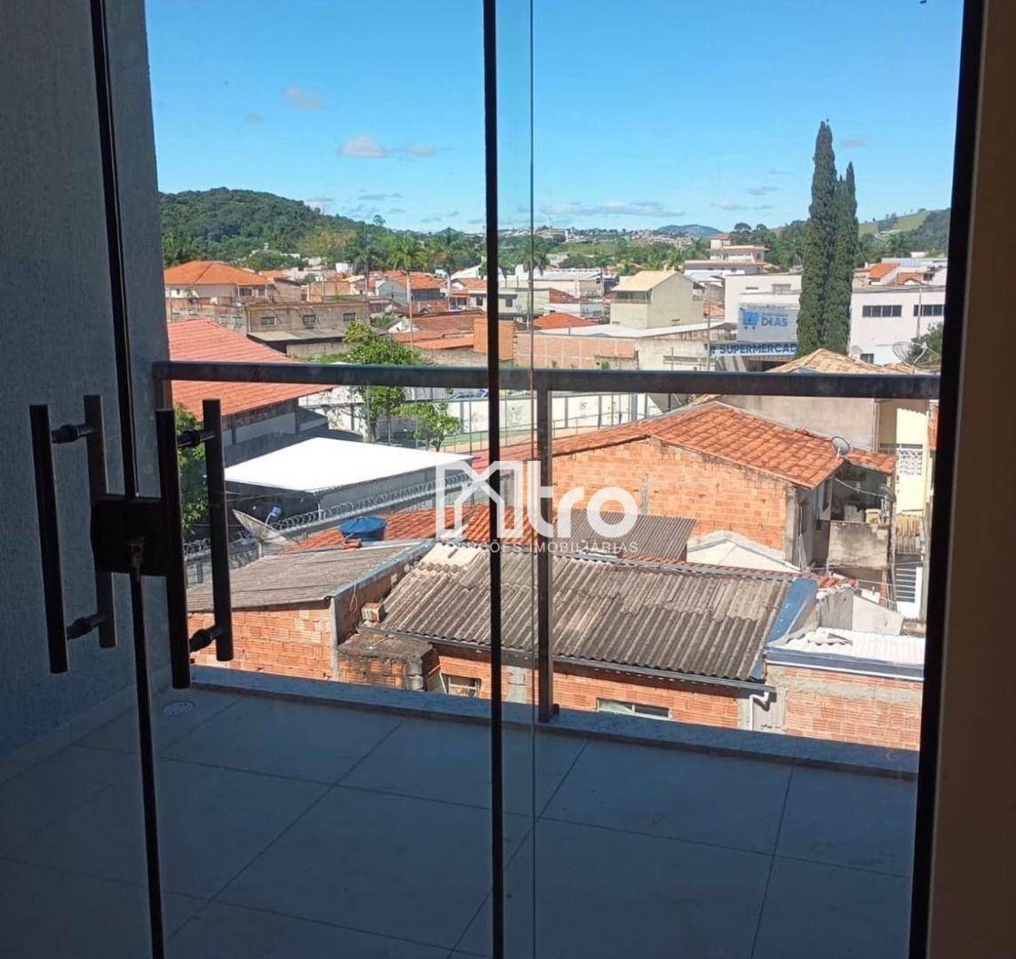 Apartamento à venda com 2 quartos, 70m² - Foto 18