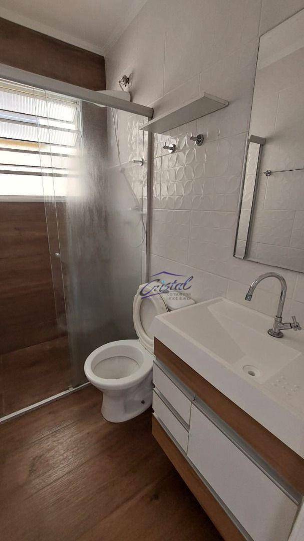 Casa de Condomínio para alugar com 2 quartos, 90m² - Foto 9