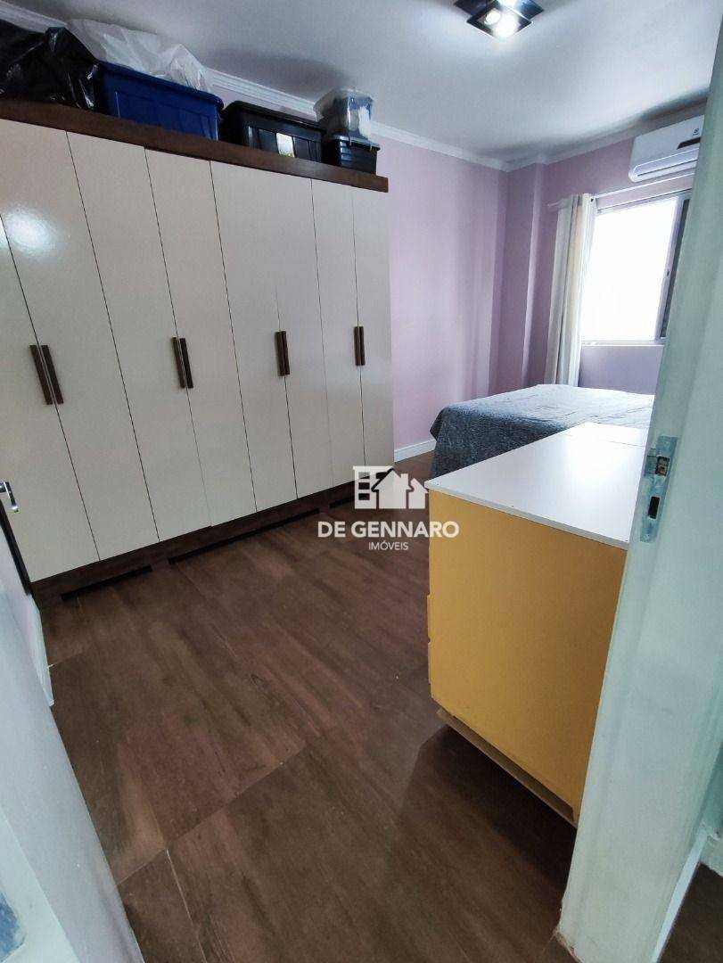 Apartamento à venda com 2 quartos, 75m² - Foto 19