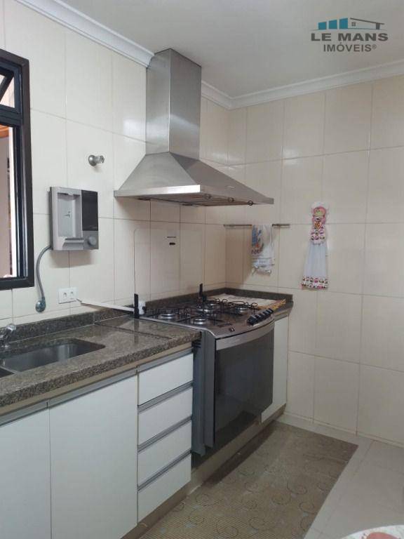 Apartamento à venda com 3 quartos, 112m² - Foto 13