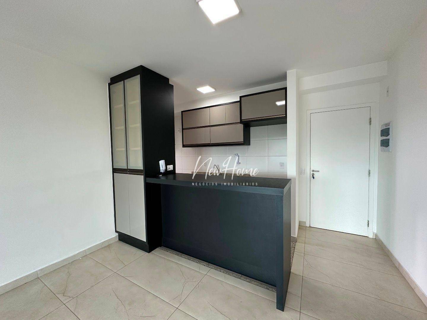 Apartamento à venda com 2 quartos, 73m² - Foto 2