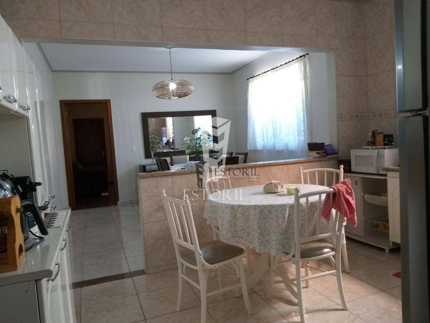 Casa à venda com 2 quartos, 111m² - Foto 8