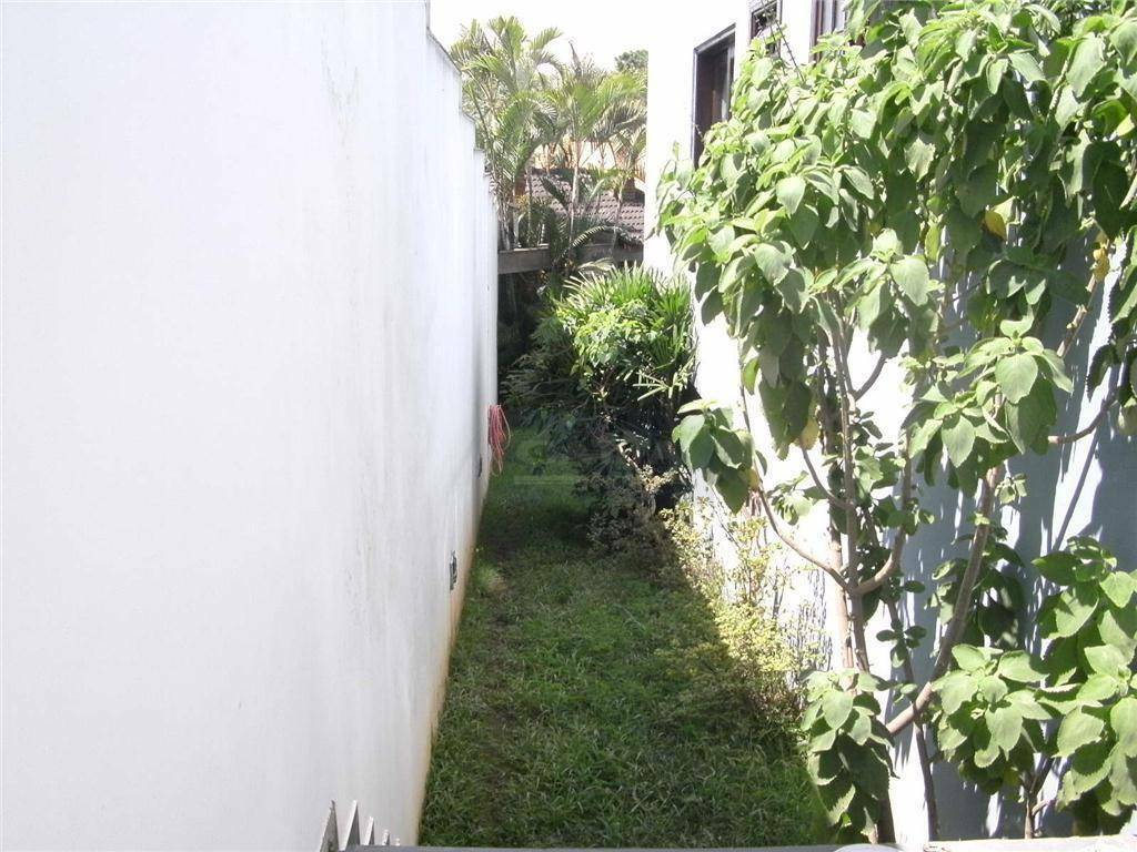 Sobrado à venda com 3 quartos, 400m² - Foto 50