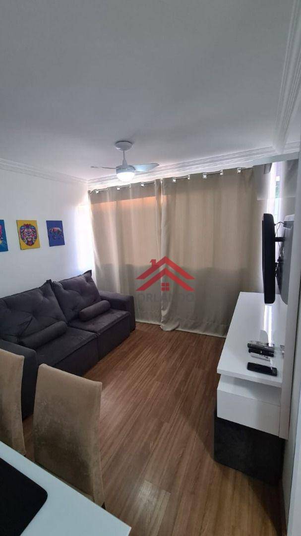 Apartamento à venda com 2 quartos, 70m² - Foto 5