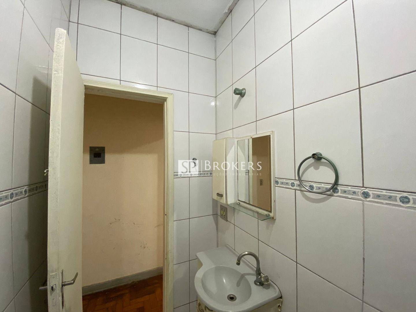 Casa à venda com 4 quartos, 212m² - Foto 8