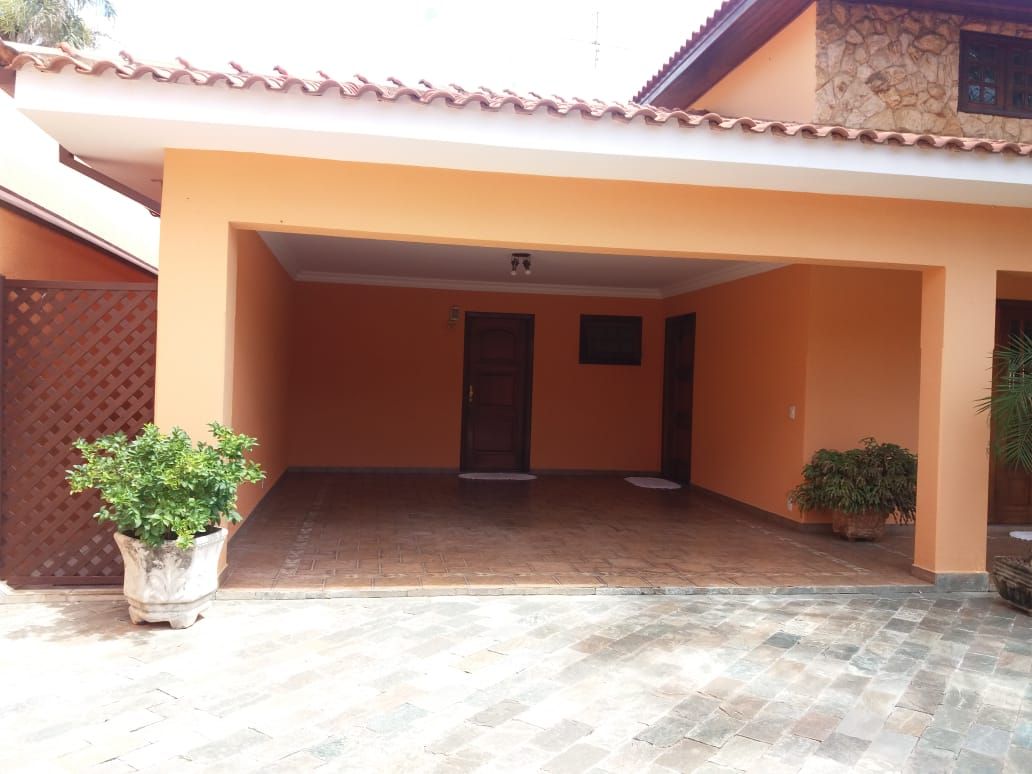 Casa à venda com 3 quartos, 500m² - Foto 2