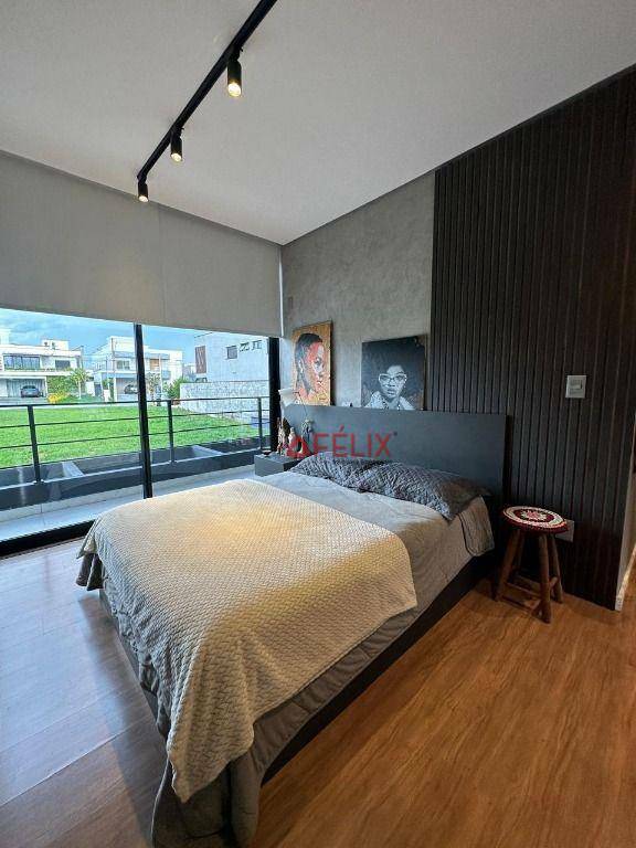 Casa de Condomínio à venda com 3 quartos, 375m² - Foto 13