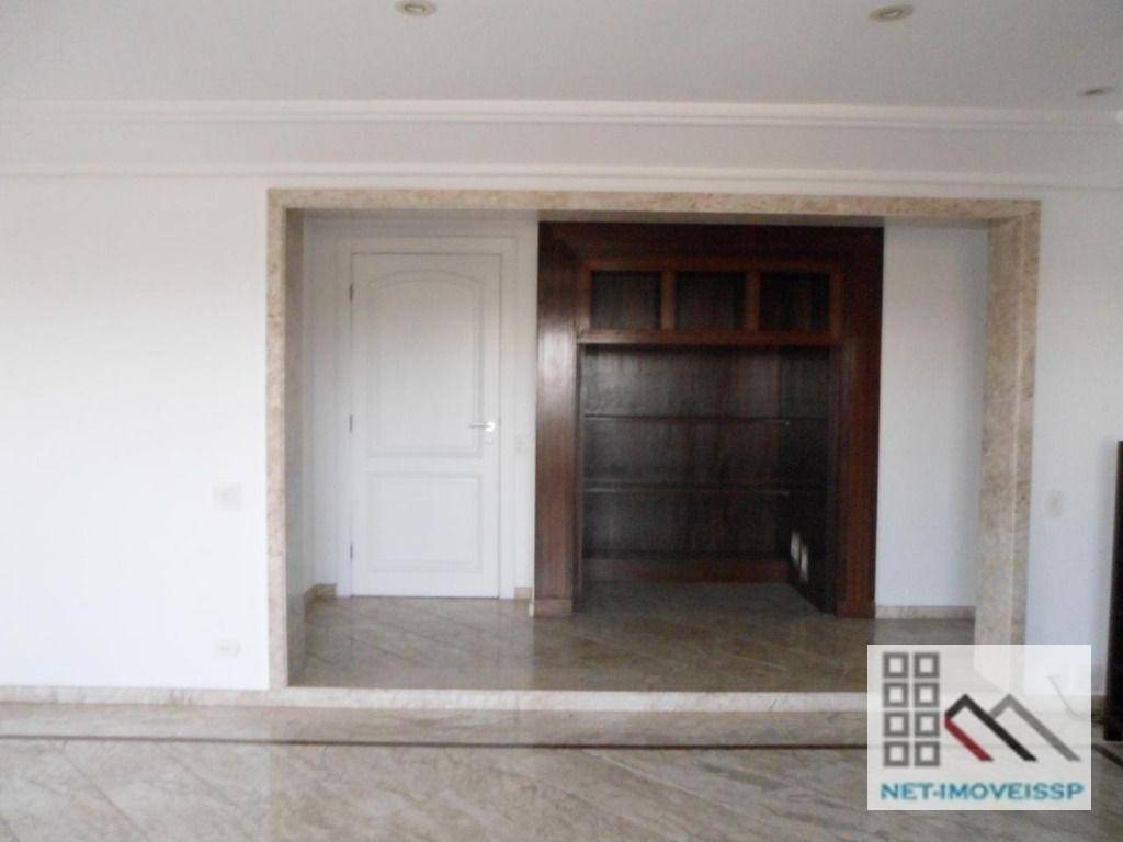 Apartamento à venda com 4 quartos, 224m² - Foto 3