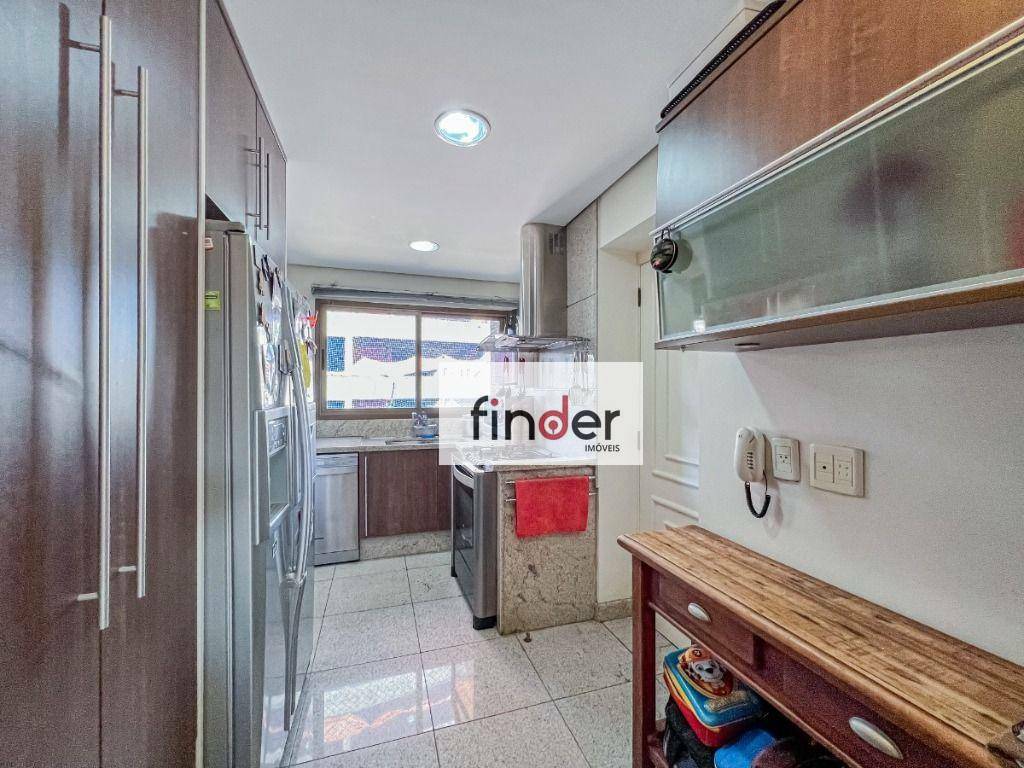 Apartamento à venda com 3 quartos, 174m² - Foto 18