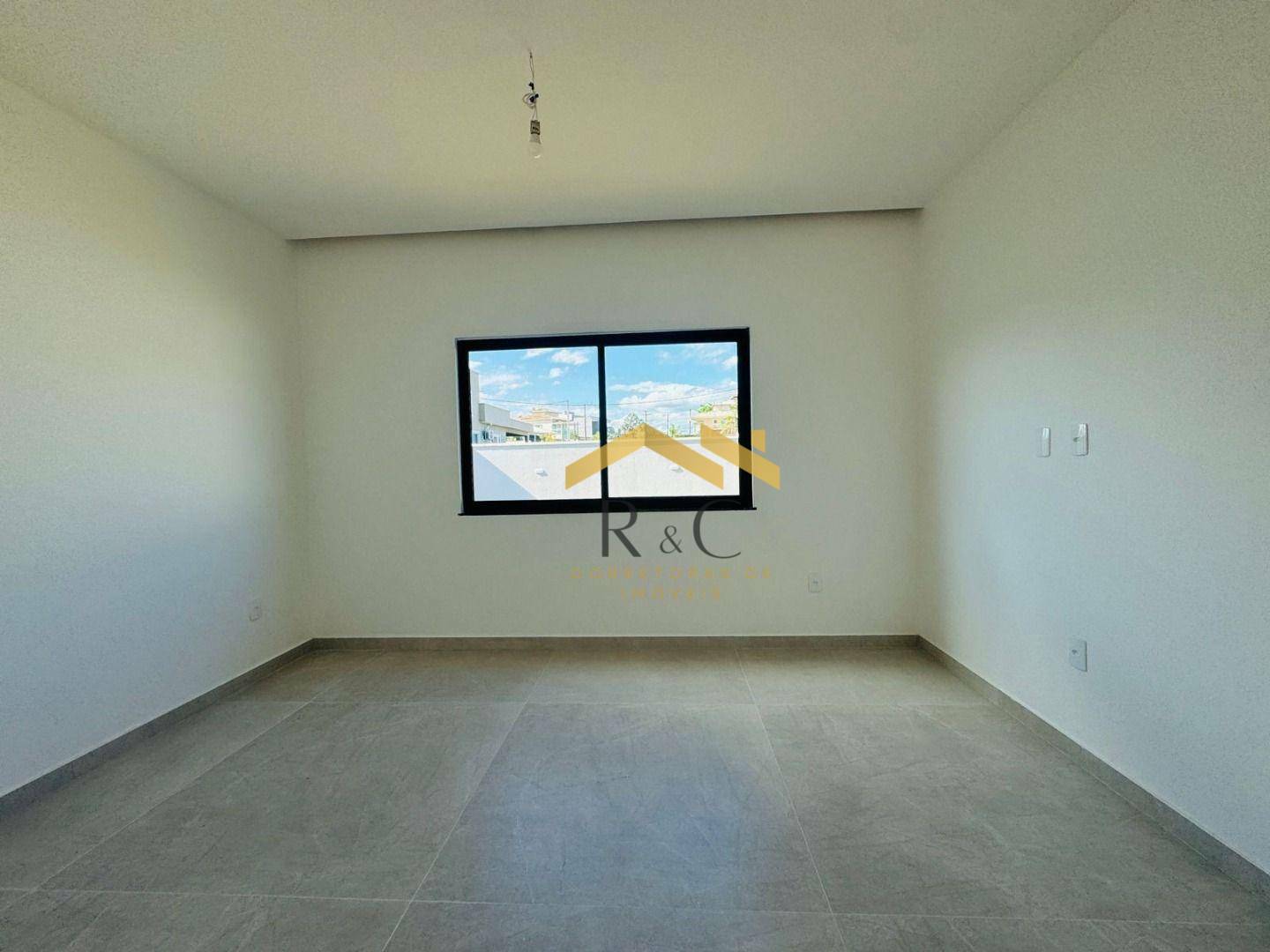 Casa à venda com 3 quartos, 190m² - Foto 10