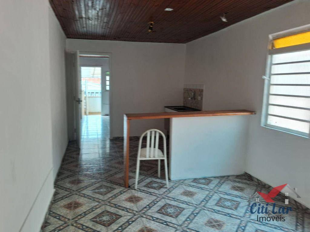 Casa para alugar com 1 quarto, 551m² - Foto 12