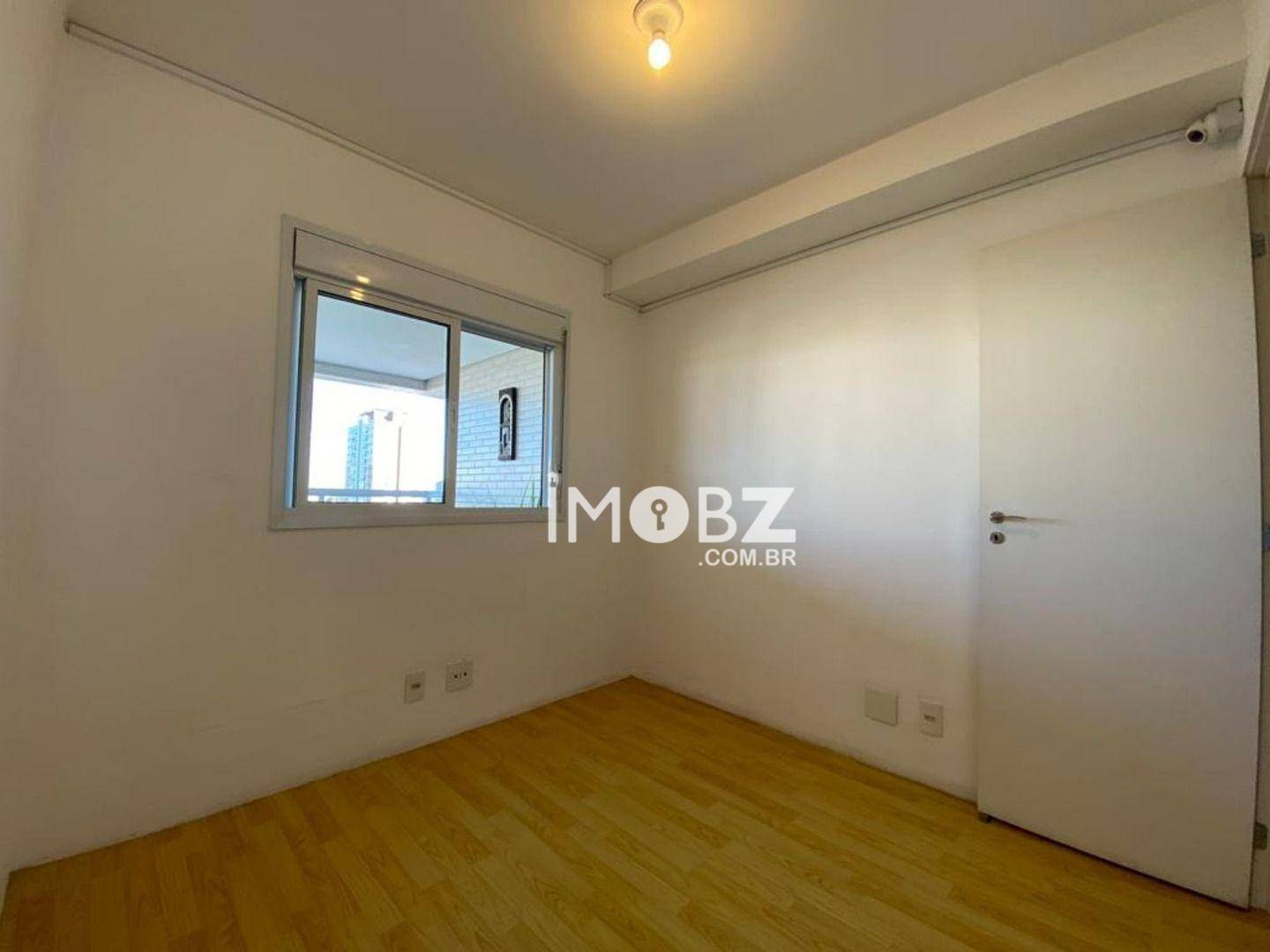 Apartamento à venda com 4 quartos, 138m² - Foto 18