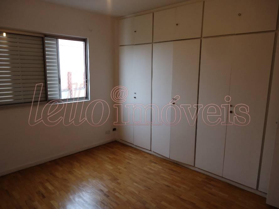 Apartamento para alugar com 3 quartos, 210m² - Foto 10