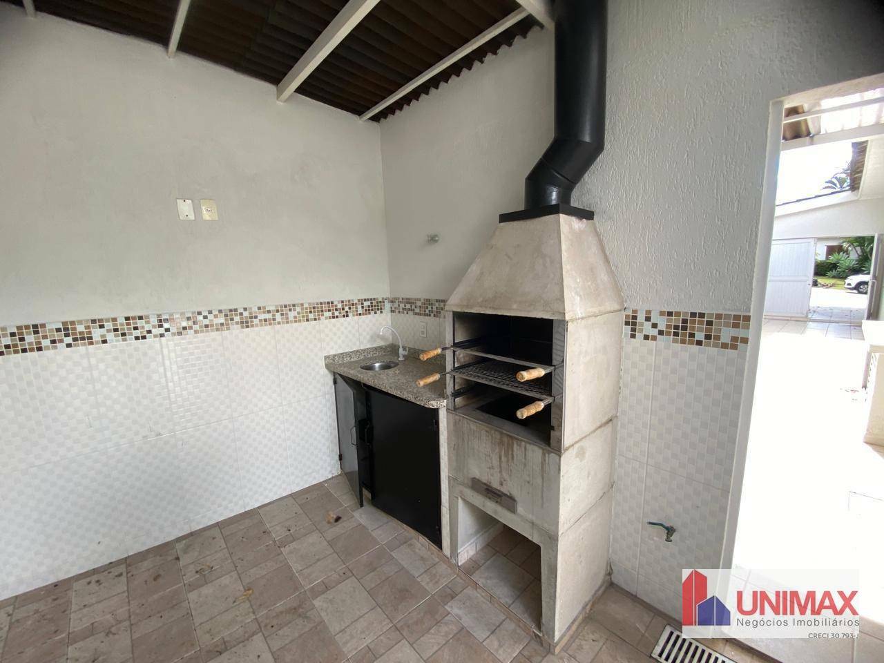 Casa de Condomínio à venda e aluguel com 3 quartos, 300m² - Foto 7