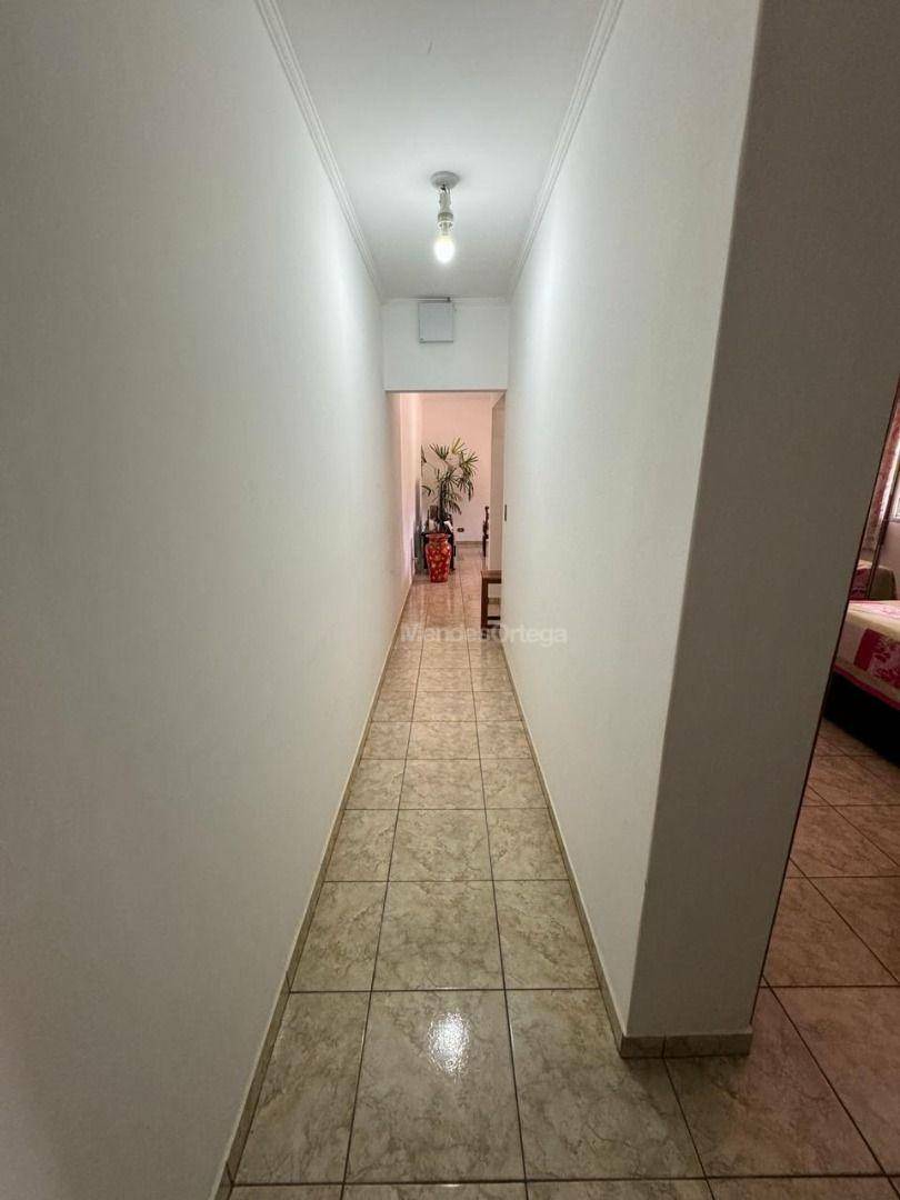 Chácara à venda com 2 quartos, 261m² - Foto 16