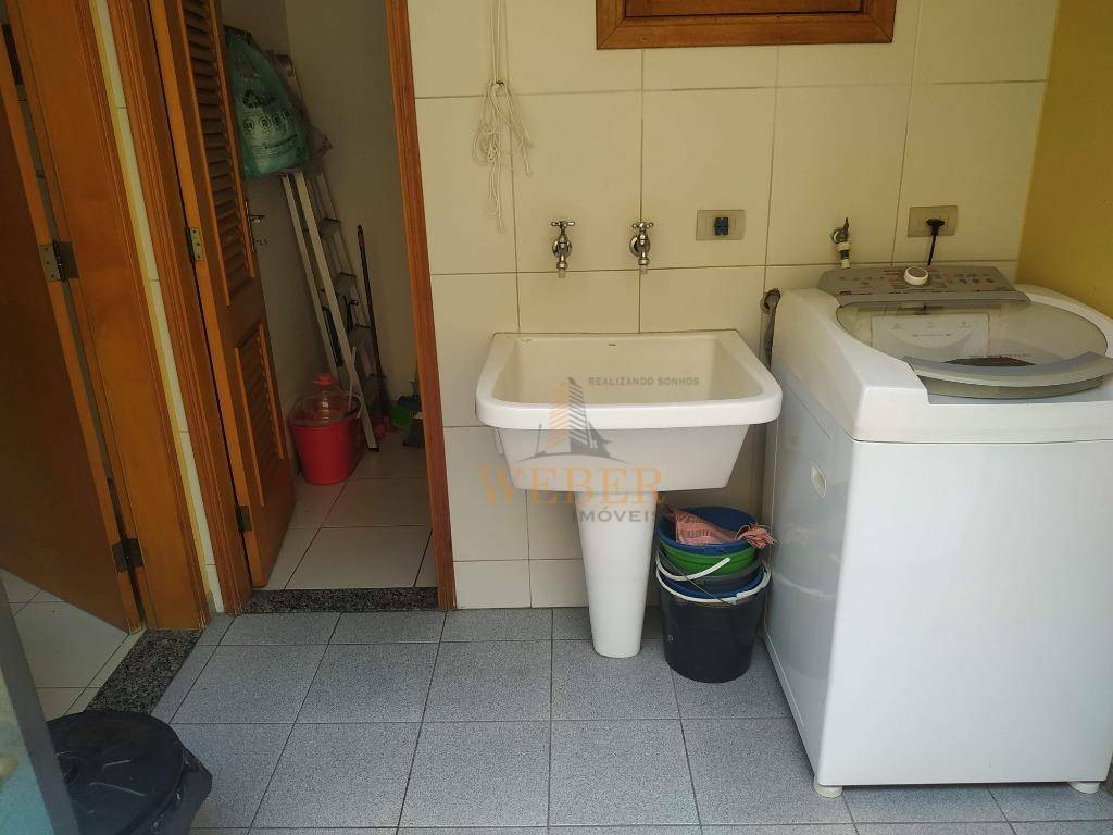 Sobrado à venda com 4 quartos, 222m² - Foto 51