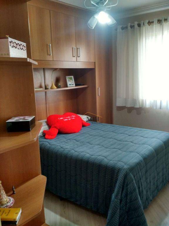 Apartamento à venda com 3 quartos, 65m² - Foto 7