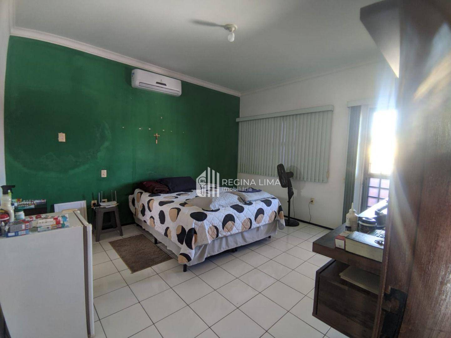 Casa à venda com 3 quartos, 190m² - Foto 17