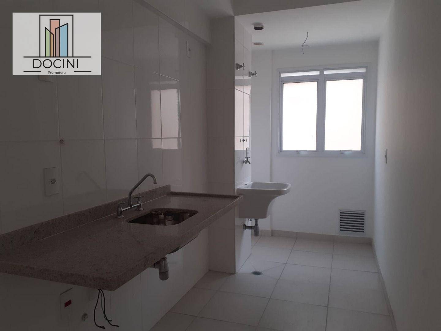 Apartamento à venda com 2 quartos, 68m² - Foto 13