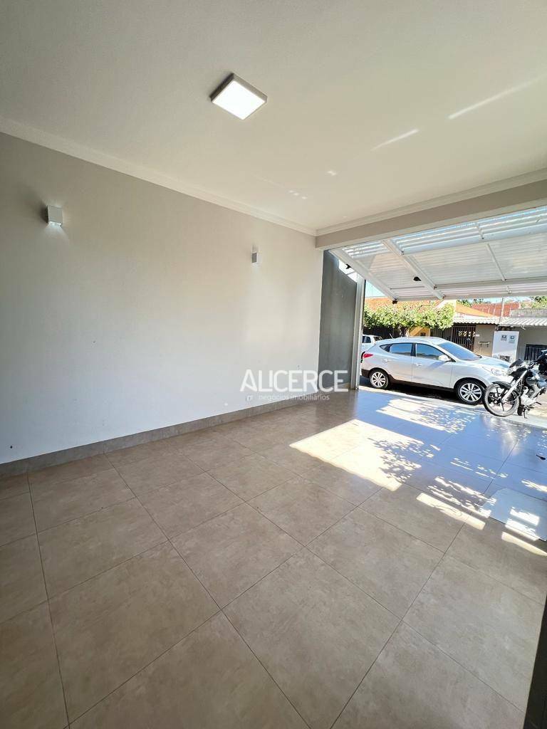 Casa à venda com 2 quartos, 95m² - Foto 3