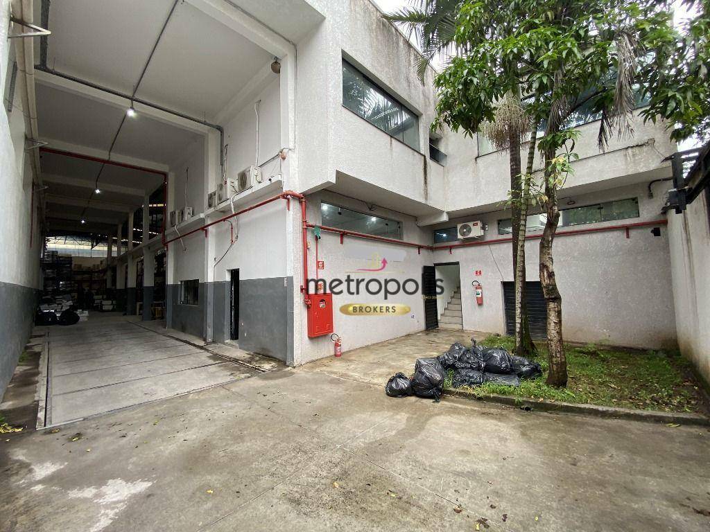 Depósito-Galpão-Armazém para alugar, 1700m² - Foto 14