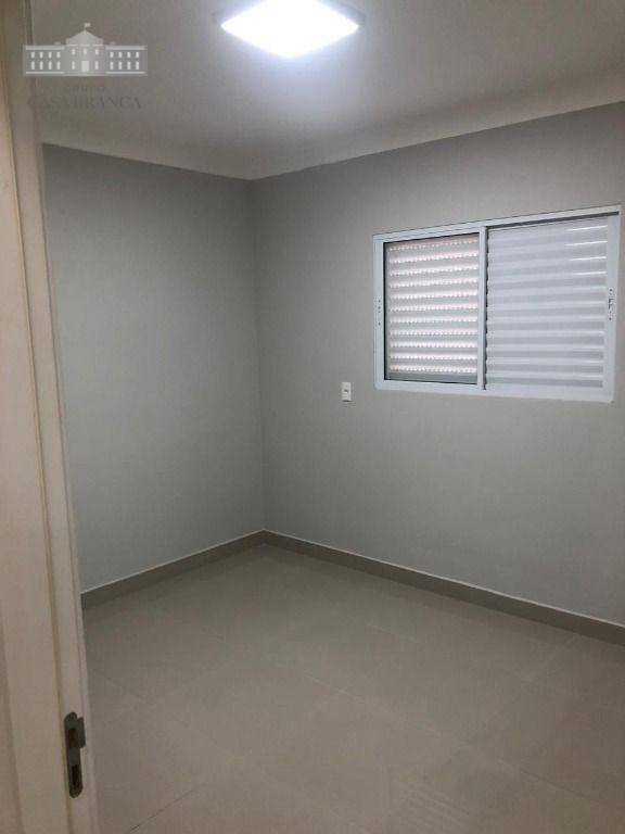 Apartamento para alugar com 2 quartos, 69m² - Foto 10