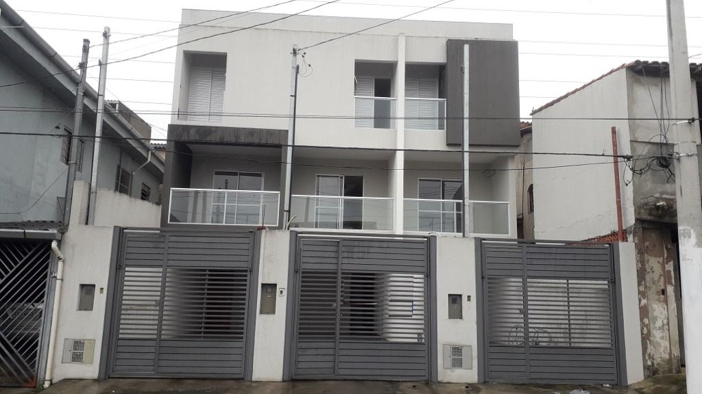 Sobrado à venda com 3 quartos, 120m² - Foto 1