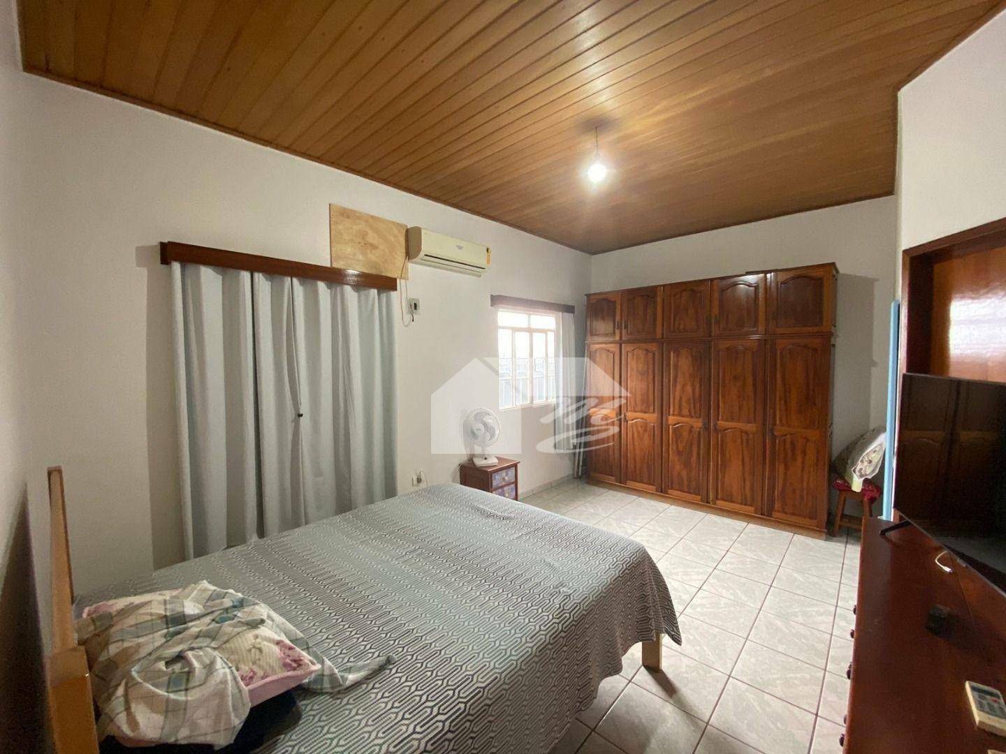 Casa à venda com 2 quartos, 110m² - Foto 12