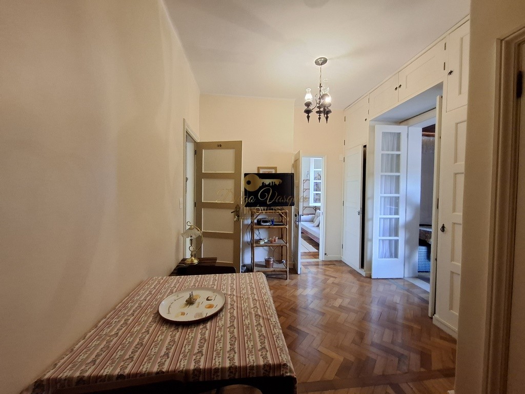 Apartamento à venda com 1 quarto, 40m² - Foto 4