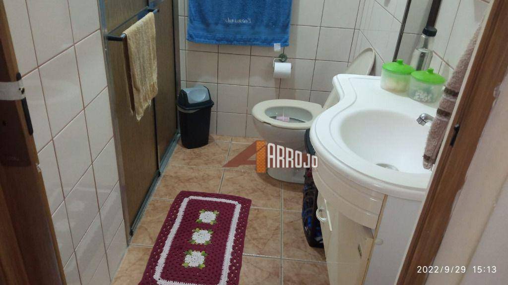 Sobrado à venda com 2 quartos, 236m² - Foto 54