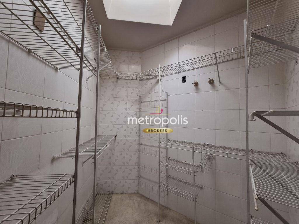 Sobrado à venda e aluguel com 5 quartos, 422m² - Foto 43