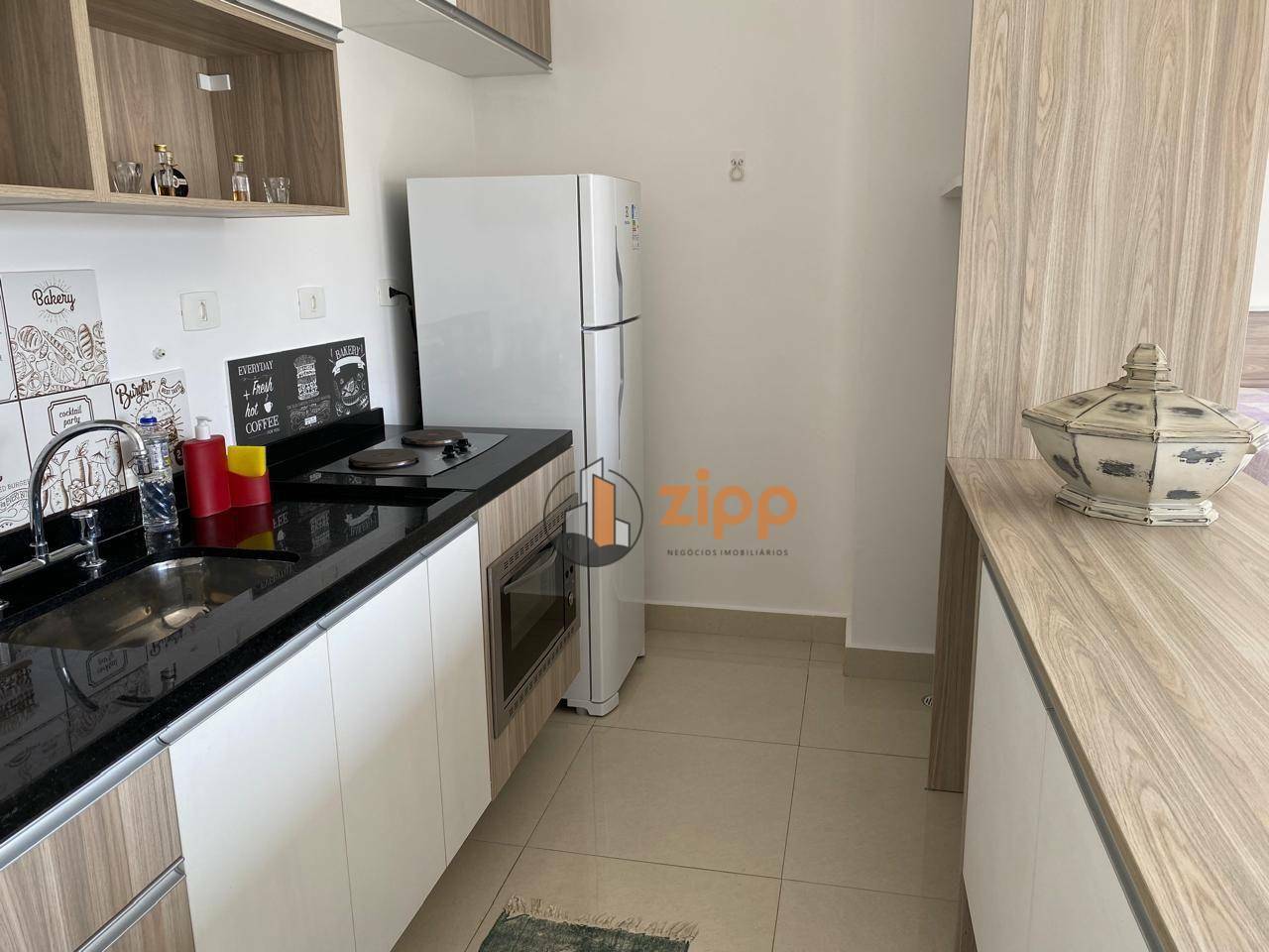 Apartamento à venda e aluguel com 1 quarto, 42m² - Foto 12