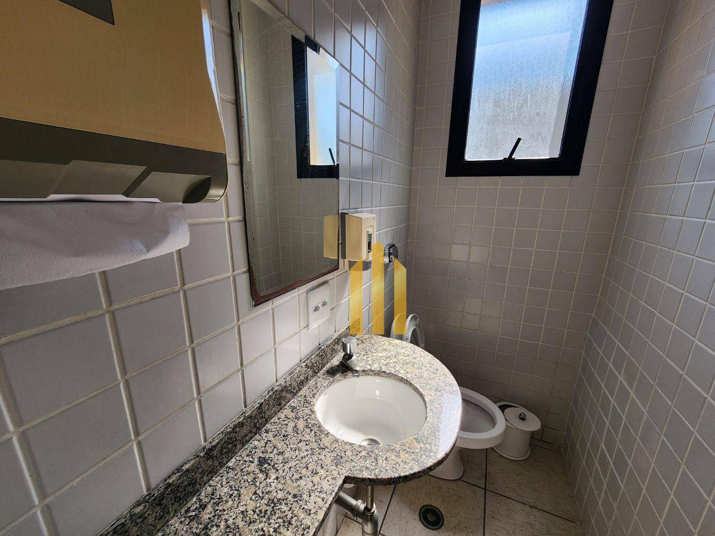 Apartamento à venda e aluguel com 3 quartos, 135m² - Foto 23