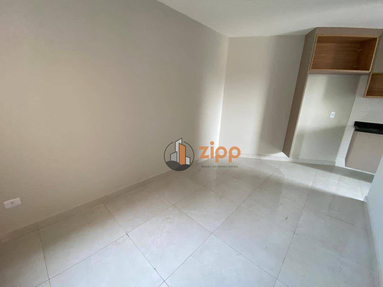 Apartamento para alugar com 2 quartos, 42m² - Foto 6