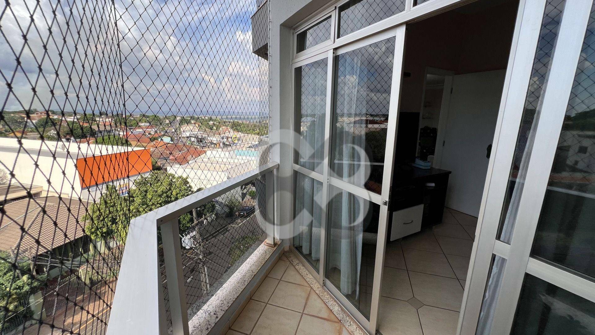 Apartamento à venda com 3 quartos, 168m² - Foto 6