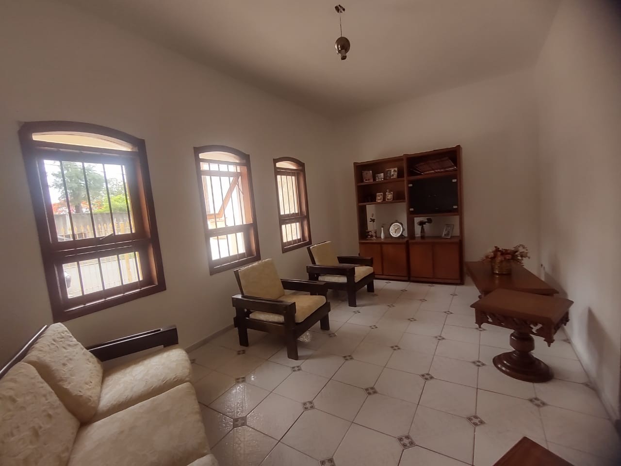 Casa, 3 quartos, 250 m² - Foto 2