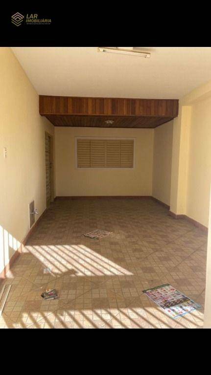 Casa à venda com 2 quartos, 131m² - Foto 22