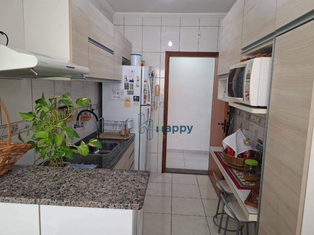 Apartamento à venda com 2 quartos, 67m² - Foto 6