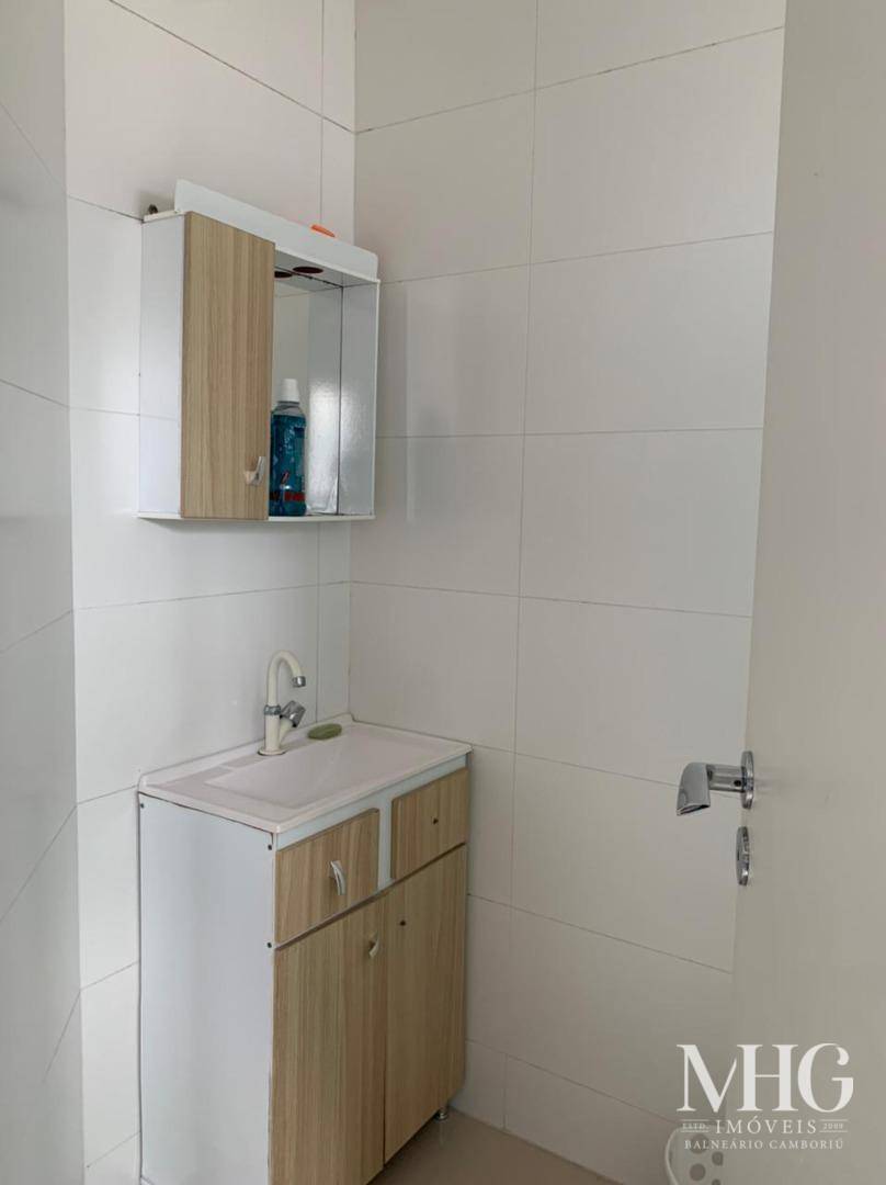 Apartamento à venda com 3 quartos, 95m² - Foto 8