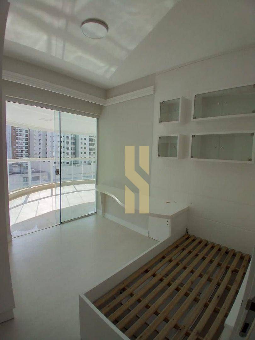 Apartamento à venda com 3 quartos, 138m² - Foto 17