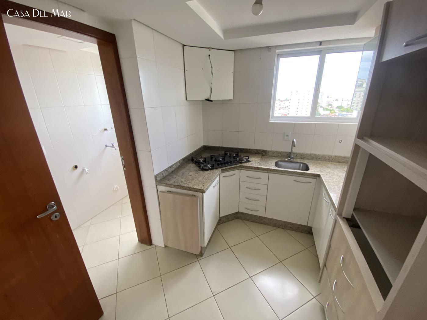 Apartamento à venda com 3 quartos, 137m² - Foto 19