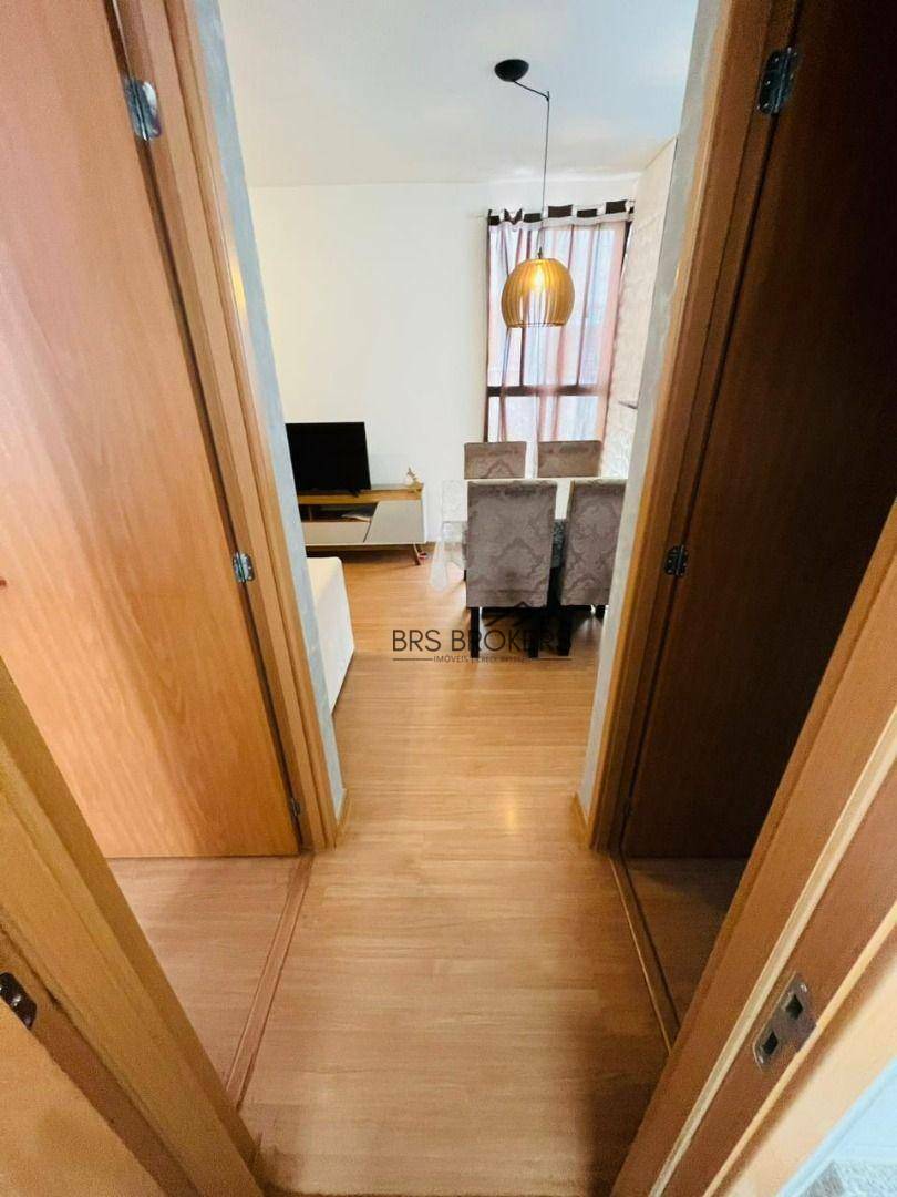 Apartamento à venda com 2 quartos, 38m² - Foto 11