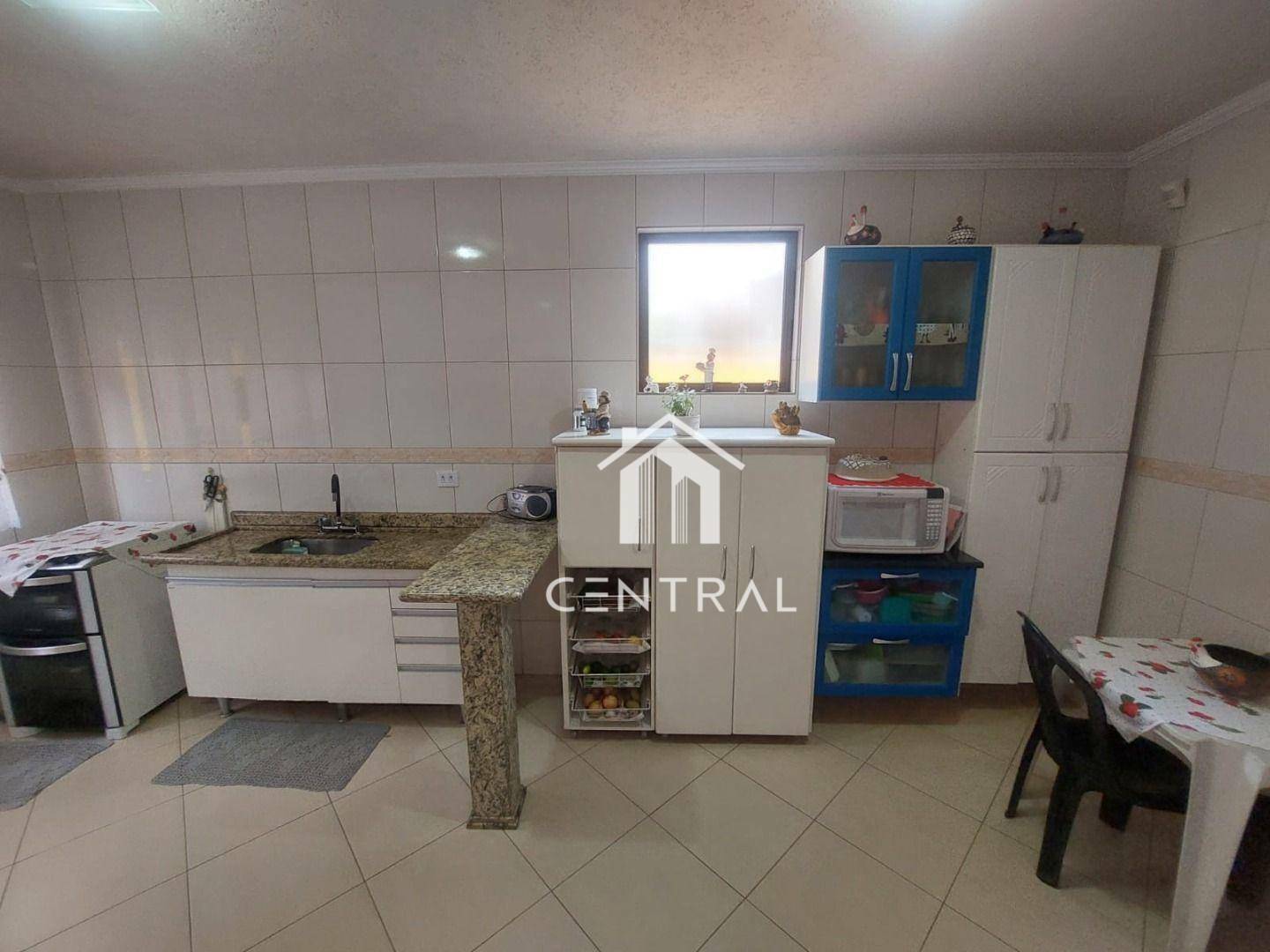 Sobrado à venda com 4 quartos, 340m² - Foto 13