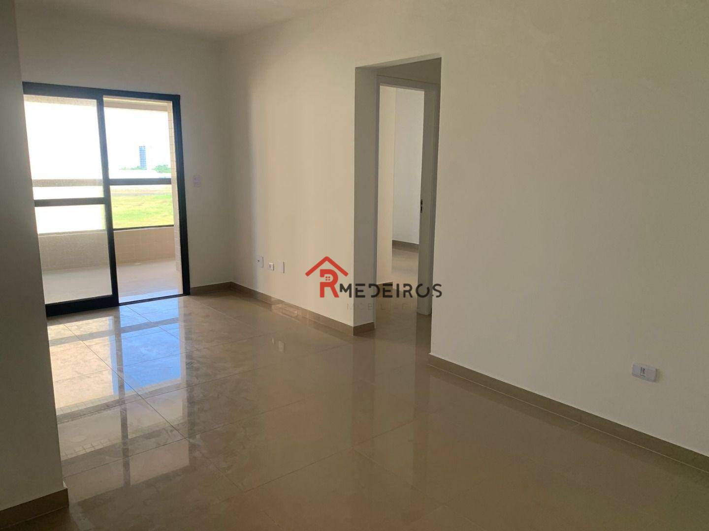 Apartamento à venda com 2 quartos, 75m² - Foto 1