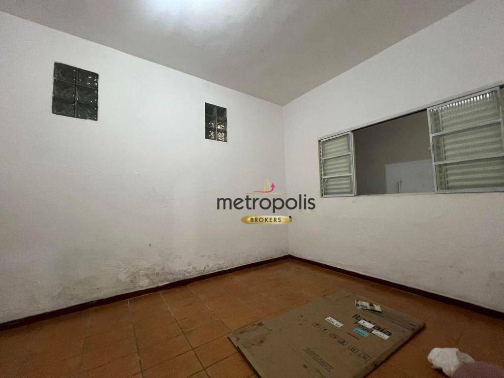 Sobrado à venda com 2 quartos, 300m² - Foto 15