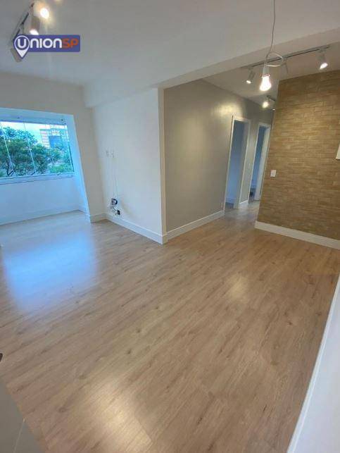 Apartamento à venda com 3 quartos, 67m² - Foto 5