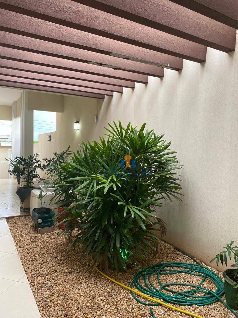 Casa à venda com 3 quartos, 305m² - Foto 25