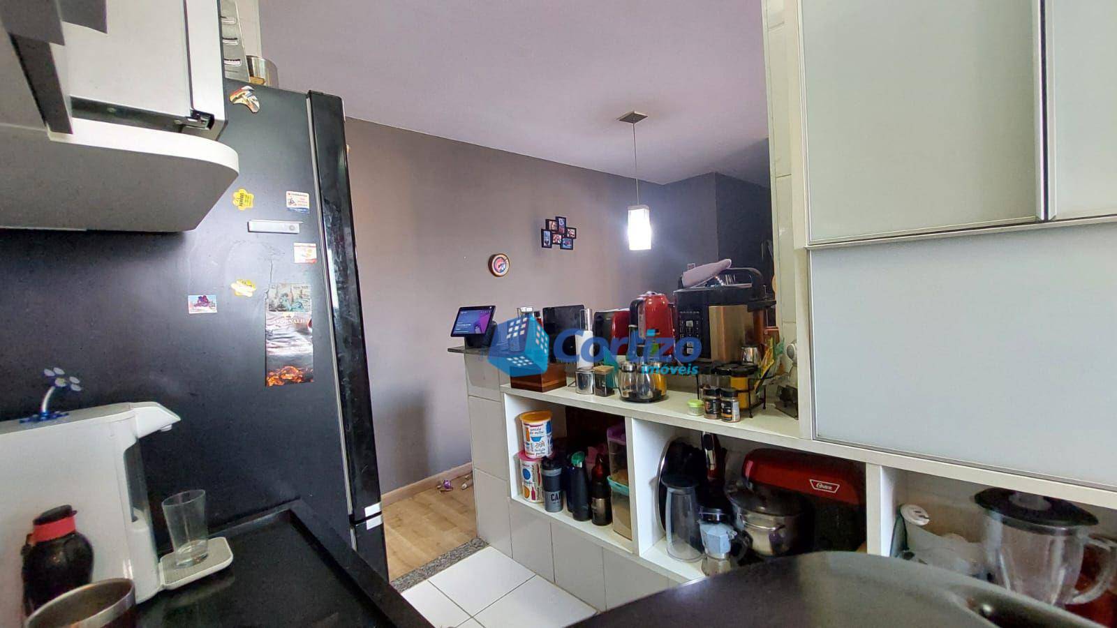 Apartamento à venda com 2 quartos, 69m² - Foto 10