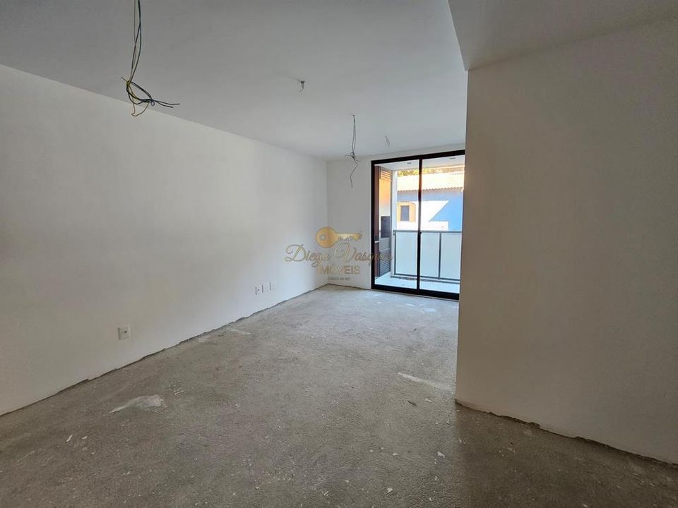 Apartamento à venda com 2 quartos, 76m² - Foto 1