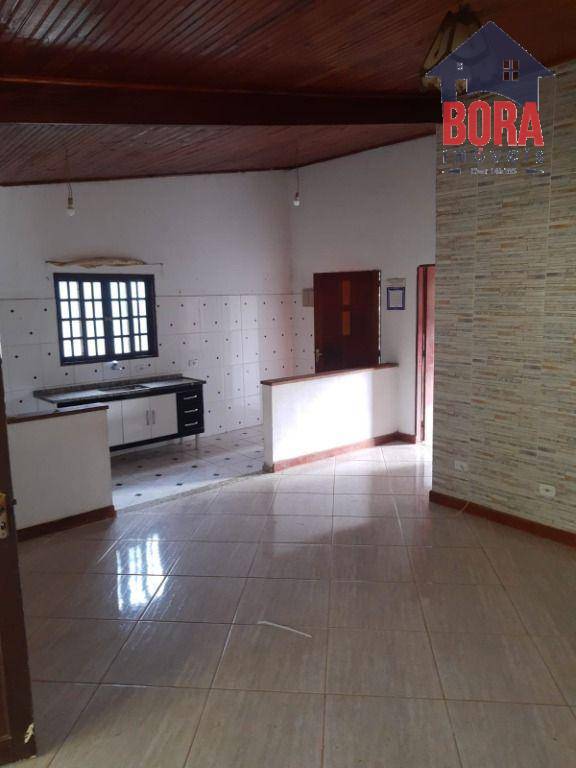 Casa à venda com 1 quarto, 80m² - Foto 4